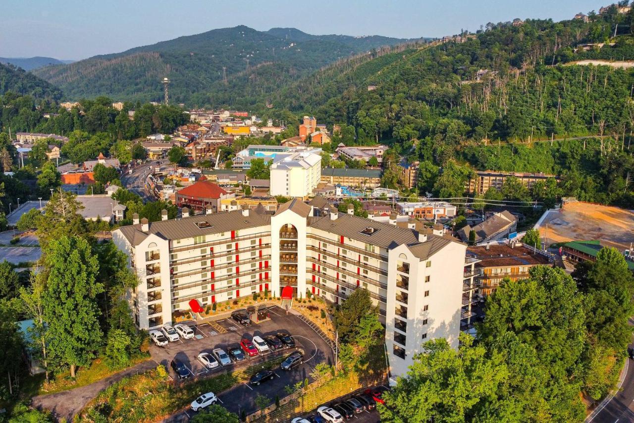 Stylish Gatlinburg Condo With Pool Walk Downtown! Exterior foto